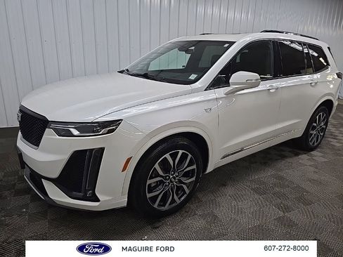 Used 2021 Cadillac XT6 Sport AWD/4WD image 10
