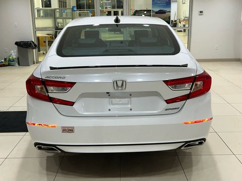Used 2022 Honda Accord Sport image 18