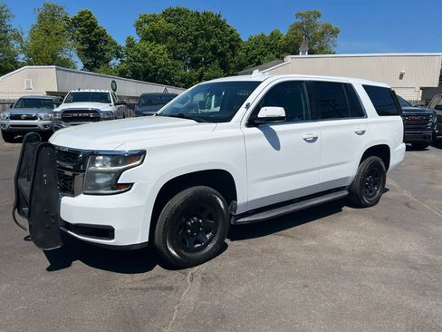 Used 2019 Chevrolet Tahoe 2WD image 2