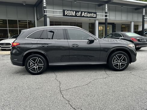Certified 2025 Mercedes-Benz GLC 300 4MATIC image 5