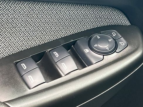 Used 2024 Chevrolet TrailBlazer LS w/ LS Convenience Package image 14