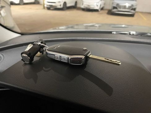 Used 2025 Kia Soul LX w/ LX Technology Package image 21