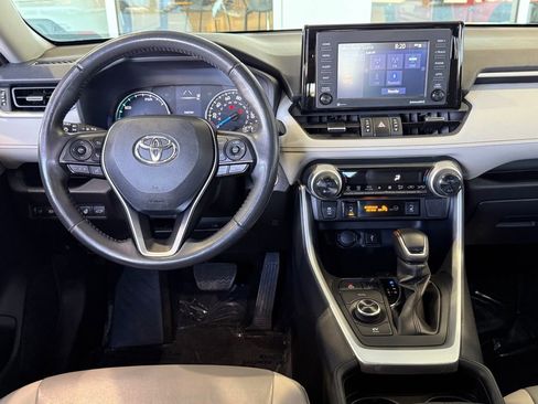 Certified 2021 Toyota RAV4 XLE Premium image 34