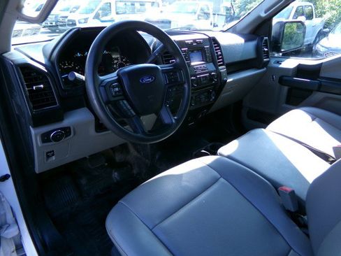 Used 2018 Ford F150 XL w/ Equipment Group 101A Mid RWD image 14