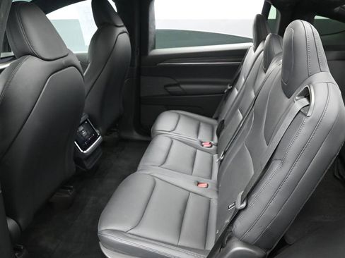 Used 2022 Tesla Model X AWD/4WD image 25