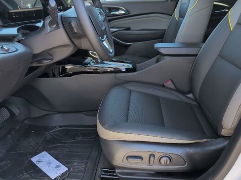 New 2026 Chevrolet Trax ACTIV w/ Driver Confidence Package FWD image 10