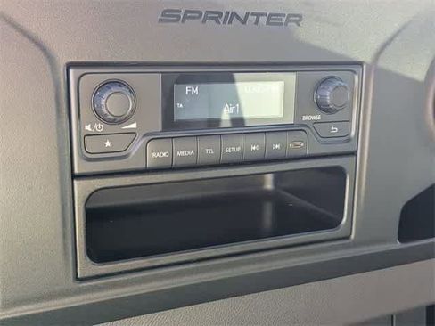 Used 2025 Mercedes-Benz Sprinter 2500 image 23