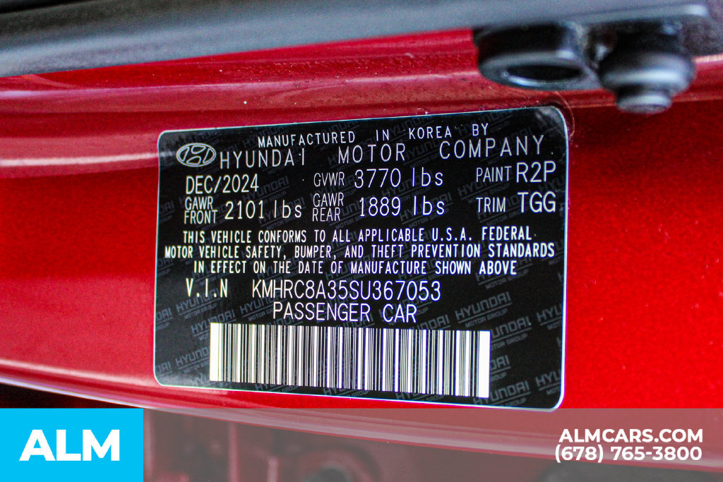 Used 2025 Hyundai Venue SEL FWD image 39
