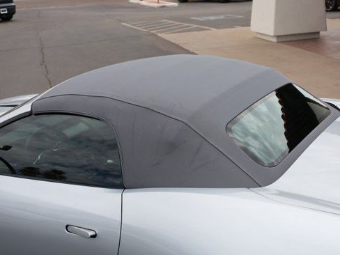 Used 2019 Jaguar F-TYPE R-Dynamic RWD image 59
