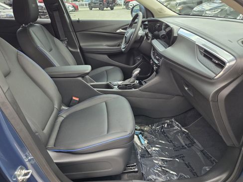 Used 2026 Buick Encore GX Sport Touring w/ Comfort Package FWD image 13
