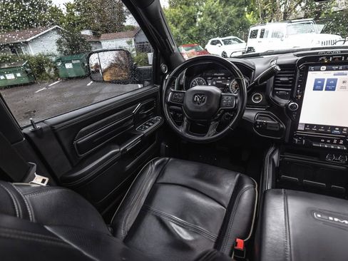 Used 2022 RAM 3500 Limited AWD/4WD image 29