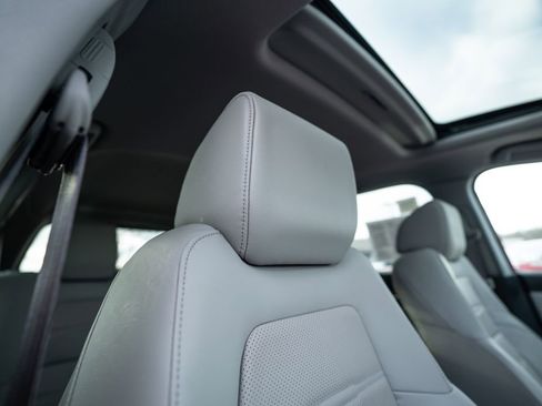 Used 2021 Honda CR-V EX-L image 18