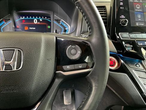 Used 2023 Honda Odyssey Touring image 13