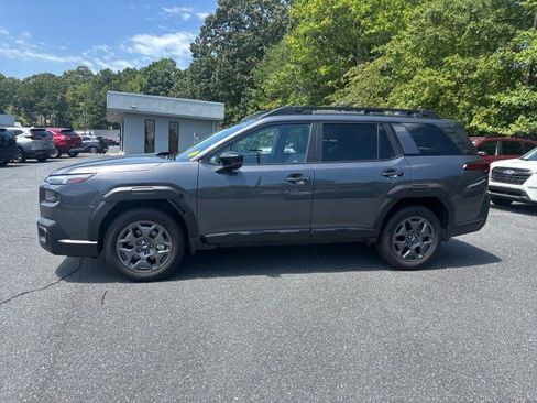 Used 2026 Subaru Outback Premium w/ Premium/Limited Package 2 AWD/4WD image 3