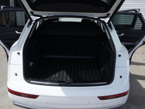 Used 2018 Audi Q5 Prestige image 55