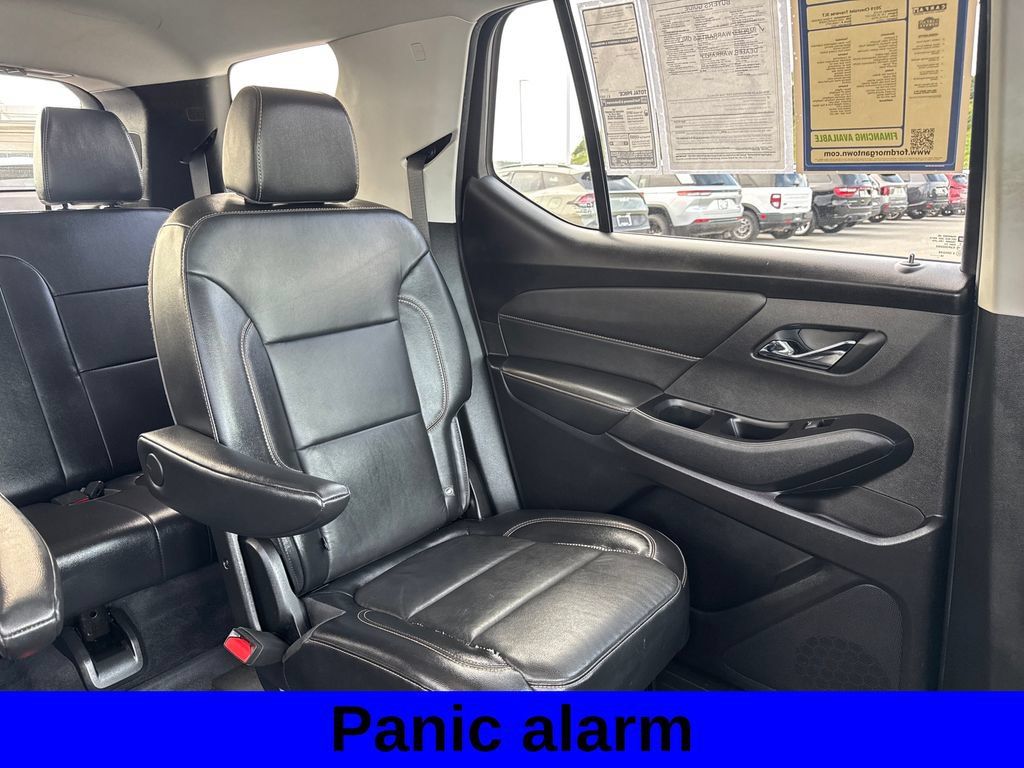 Used 2019 Chevrolet Traverse LT w/ LT Premium Package AWD/4WD image 15