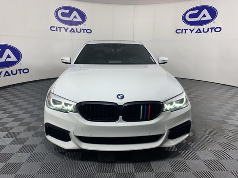 Used 2019 BMW 530i w/ M Sport Package RWD image 9