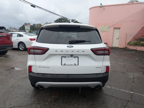 Certified 2025 Ford Escape Active w/ Tech Pack #1 AWD/4WD image 4