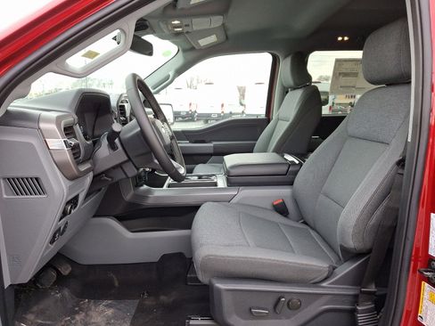 New 2025 Ford F150 XLT w/ Equipment Group 303A High image 9