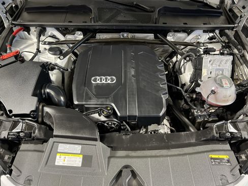 Used 2021 Audi Q5 Prestige image 28