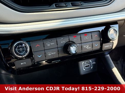 New 2026 Jeep Compass Limited AWD/4WD image 11
