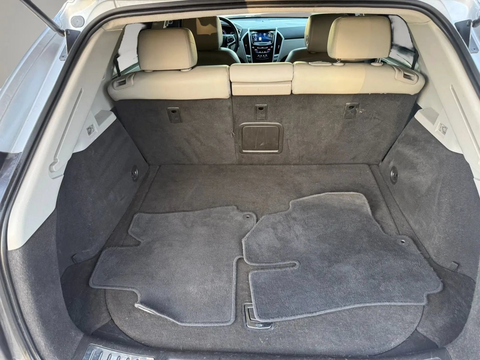 Used 2015 Cadillac SRX FWD image 11
