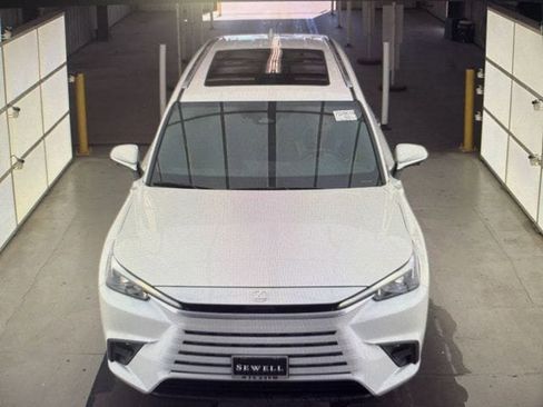 Used 2024 Lexus TX 350 350 Premium w/ Technology Package image 2