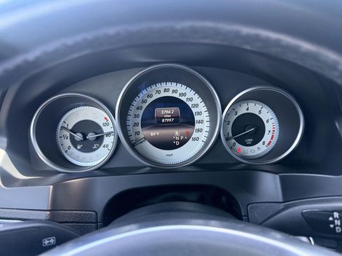 Used 2016 Mercedes-Benz E 400 Cabriolet image 9