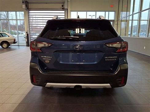 Certified 2021 Subaru Outback Touring XT image 5