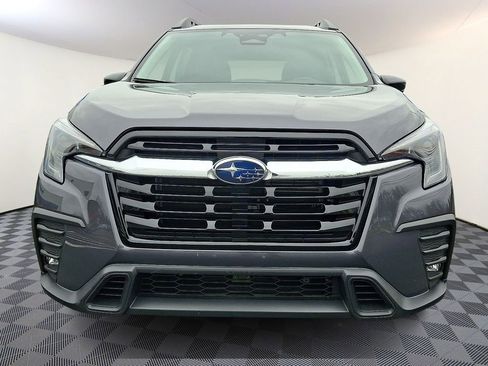Used 2024 Subaru Ascent Limited AWD/4WD image 5