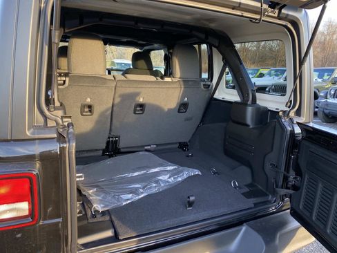 New 2026 Jeep Wrangler Sport S image 5