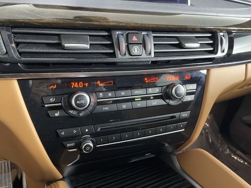 Used 2019 BMW X6 xDrive35i w/ Premium Package image 13