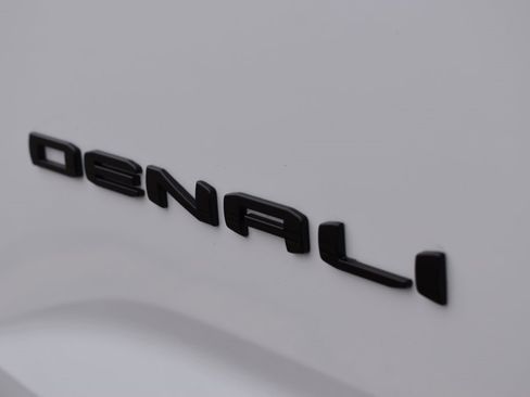 Used 2026 GMC Terrain Denali w/ LPO, Floor Liner Package image 6