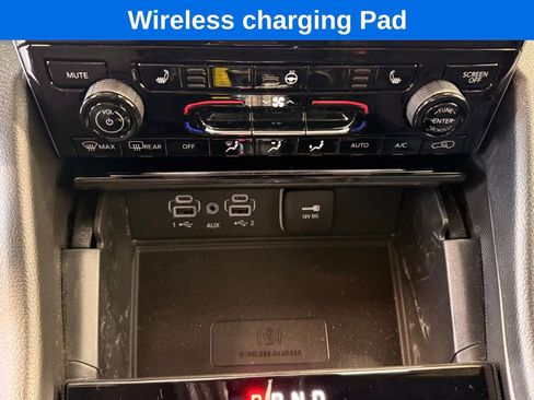 Used 2025 Jeep Grand Cherokee Altitude image 33