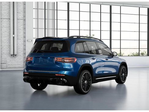 New 2025 Mercedes-Benz GLB 35 AMG 4MATIC image 22