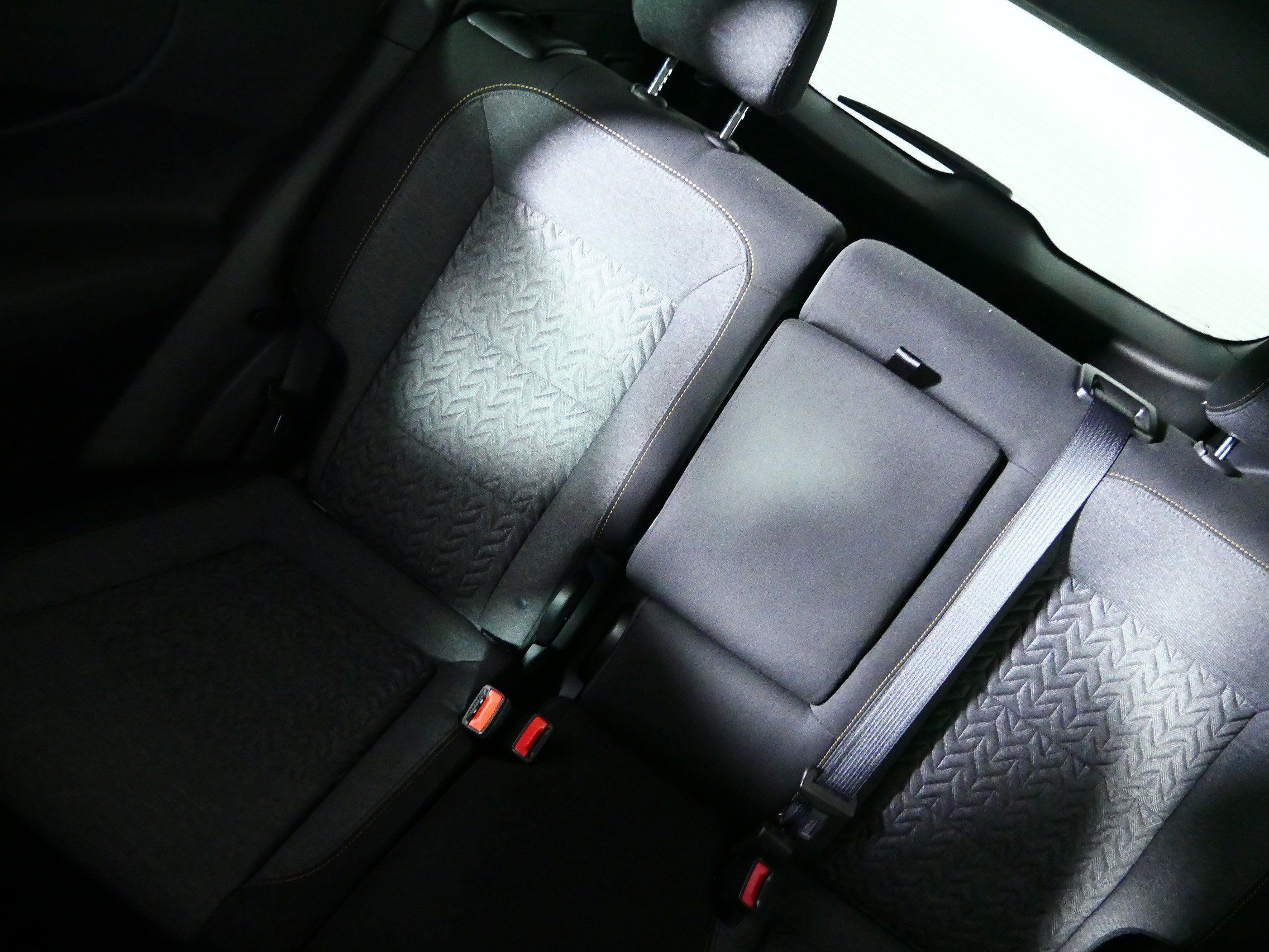 Used 2024 Chevrolet Equinox LT FWD image 12