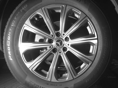 Used 2024 Mercedes-Benz GLC 300 GLC 300 image 13