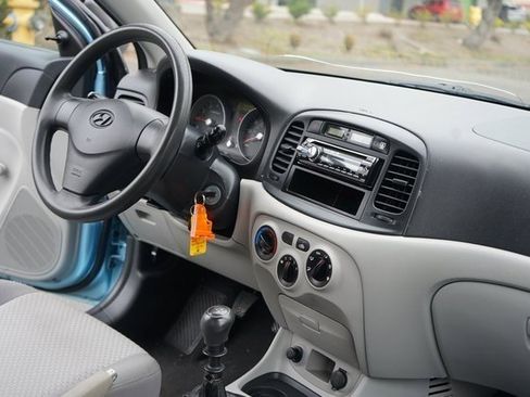 Used 2008 Hyundai Accent GS image 8