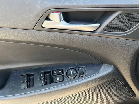 Used 2017 Hyundai Tucson SE Plus w/ Cargo Package FWD image 23