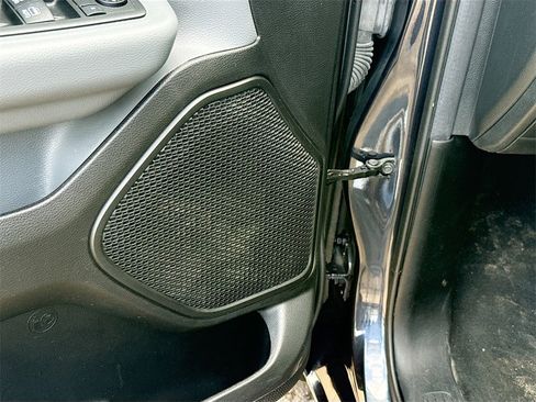 Used 2021 RAM 1500 Big Horn image 18