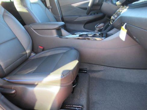 New 2026 Buick Envista Sport Touring w/ Convenience I Package image 9