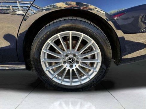 Used 2022 Mercedes-Benz E 350 4MATIC Sedan image 51