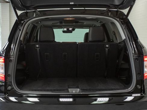 Used 2019 Honda Pilot Touring image 36