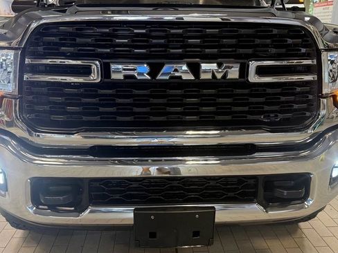 Used 2022 RAM 3500 Big Horn w/ Level A Equipment Group AWD/4WD image 16