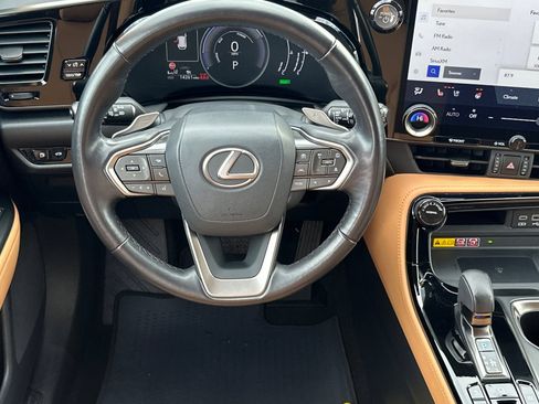 Certified 2022 Lexus NX 350h AWD image 11