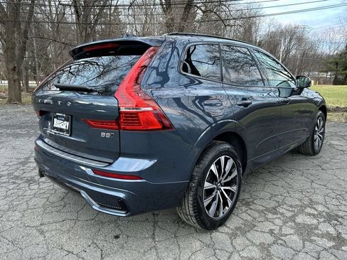 Used 2024 Volvo XC60 B5 Core w/ Protection Package Premier AWD/4WD image 8