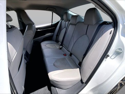 Used 2024 Toyota Camry SE w/ Protection Package (Q2) (TMS) AWD/4WD image 21