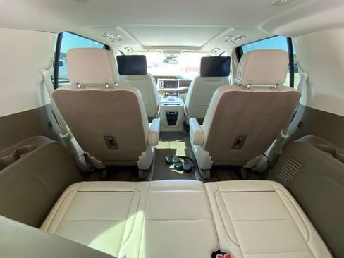 Used 2024 GMC Yukon XL Denali w/ Max Trailering Package image 18