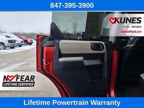 Used 2023 Ford Bronco Wildtrak image 22