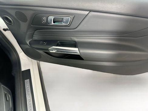 Used 2024 Ford Mustang Premium image 28